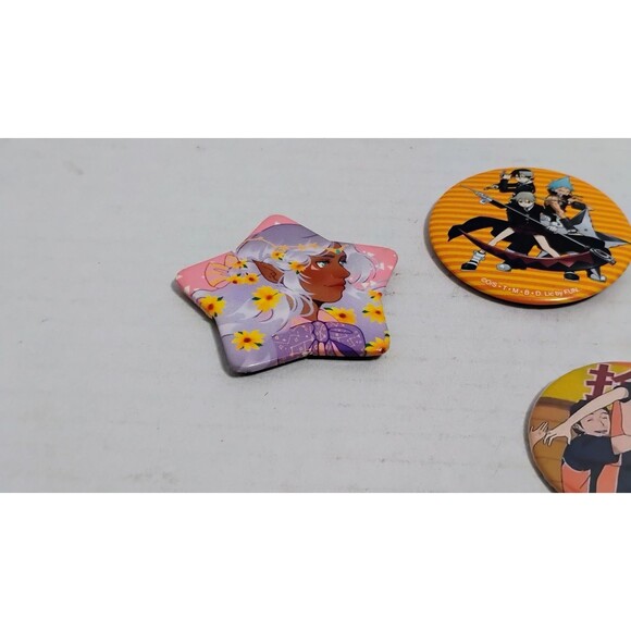 HUGE LOT OF PIN BACK ANIME BUTTONS 17 COUNT FUMIKAGE TOKOYAMI ETC - Picture 6 of 10